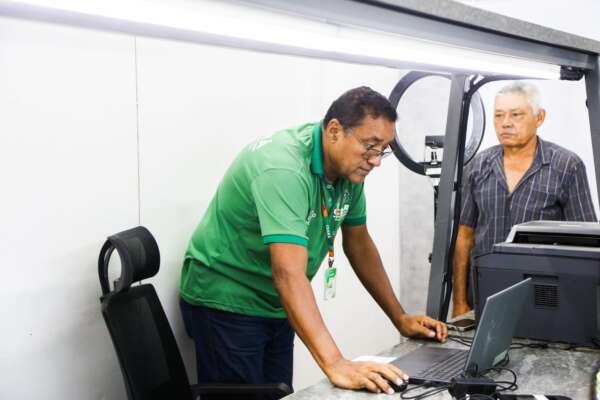 Mutirão de atendimentos facilita acesso de pescadores artesanais a documento de identidade