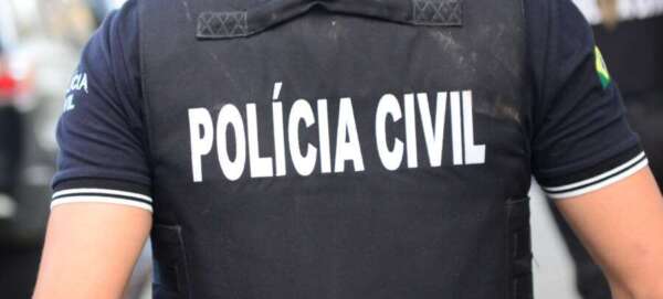 PCCE prende em flagrante homem, com extensa ficha criminal, suspeito de homicídio qualificado no Novo Mondubim