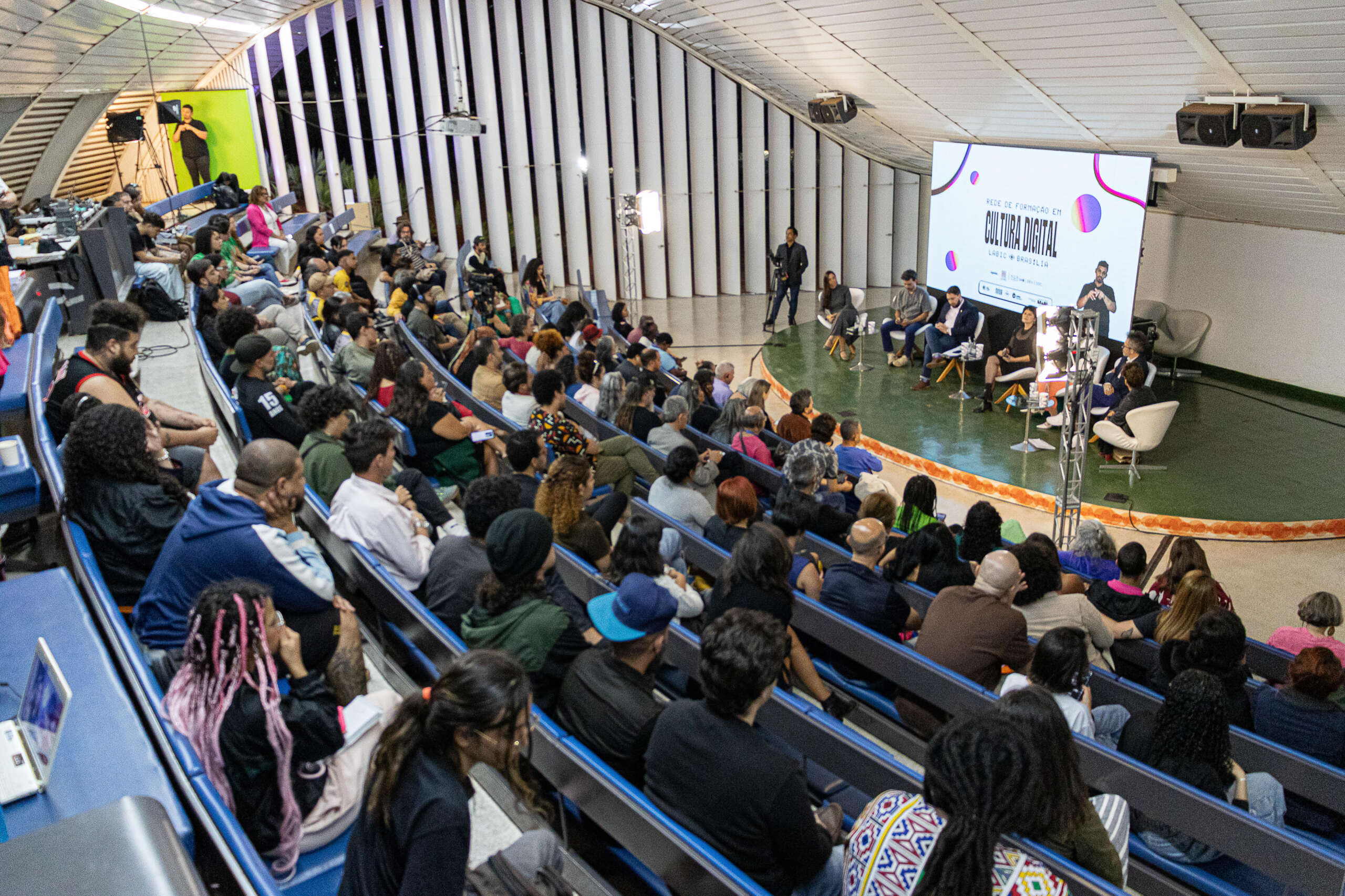 Edital seleciona 30 projetos culturais no Ceará para formação, mentoria e bolsa de R$ 1.000