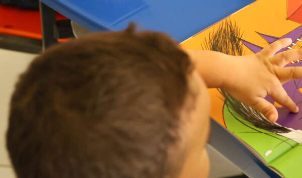 Governo do Ceará concederá auxílio financeiro de R$ 500 a crianças e adolescentes órfãos da Covid-19