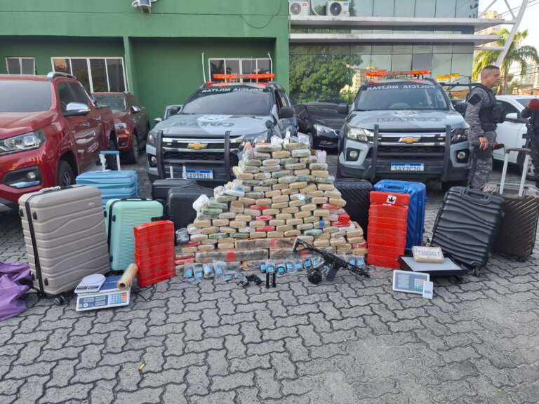 Após denúncia anônima, homem é preso com mais de 200 kg de drogas em Fortaleza