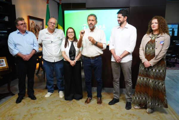 Elmano anuncia mais de R$ 20 milhões em investimentos federais para reforço da saúde na região do Cariri
