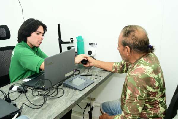 Caminhão do Cidadão percorre seis municípios nesta semana