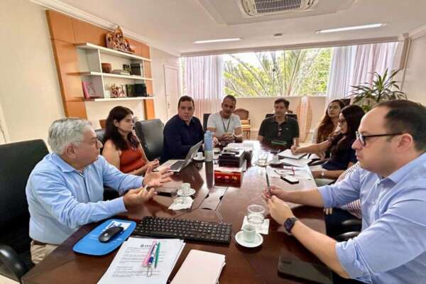 Seplag realiza encontro com SPS e SET para aprimorar gestão patrimonial do Estado