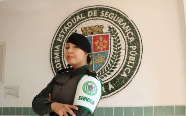 Experiência prática na Aesp/CE prepara cadetes do Curso de Formação da PMCE para rotina nos batalhões