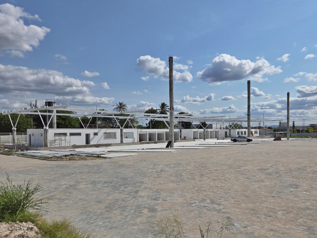 Obras do Terminal Rodoviário de Horizonte avançam para 30%