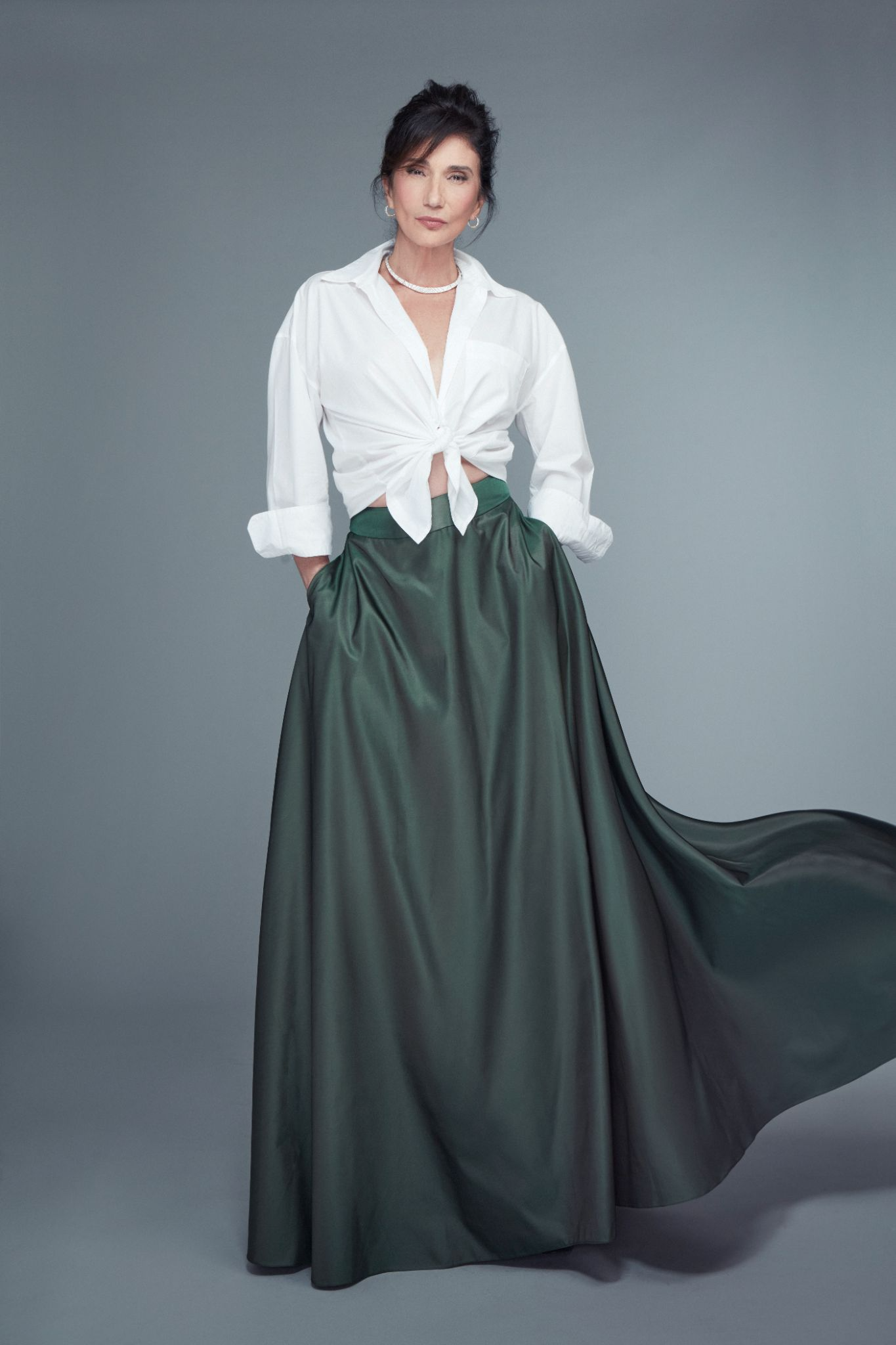 Zizi Possi apresenta “Concerto de Voz e Piano” no Cineteatro São Luiz