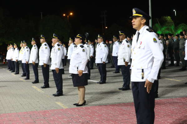 Polícia Militar ganha 60 oficiais após promoção comandada pelo governador Elmano de Freitas