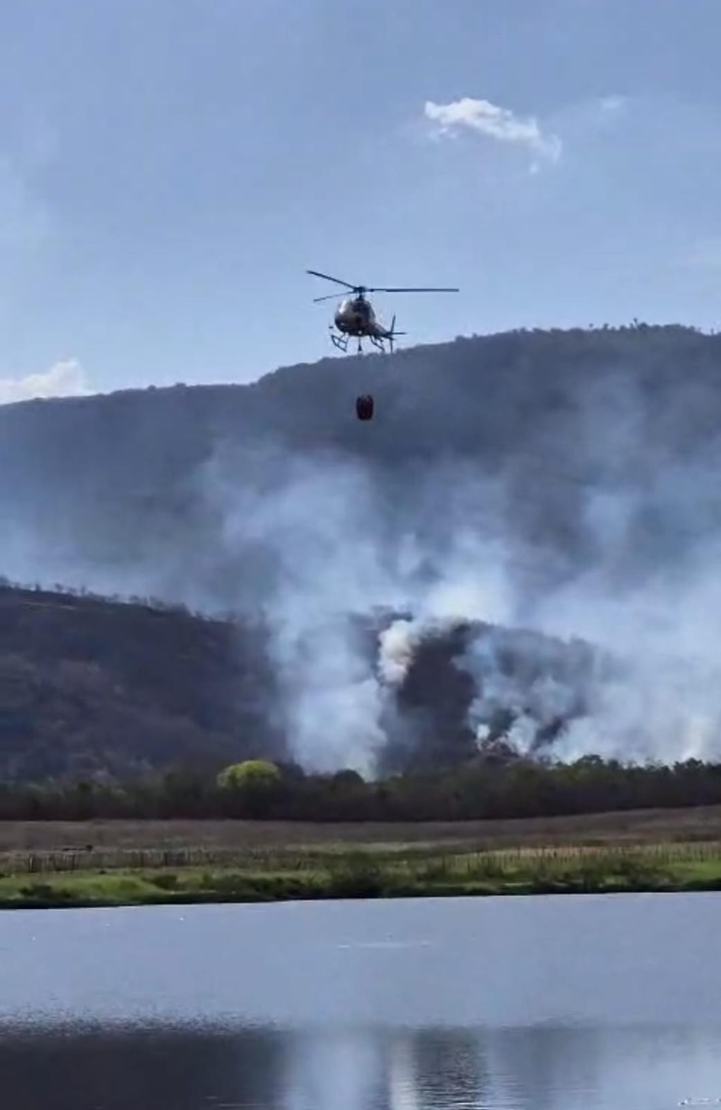 Em ação conjunta, Ciopaer/SSPDS e CBMCE combatem incêndio em Viçosa do Ceará