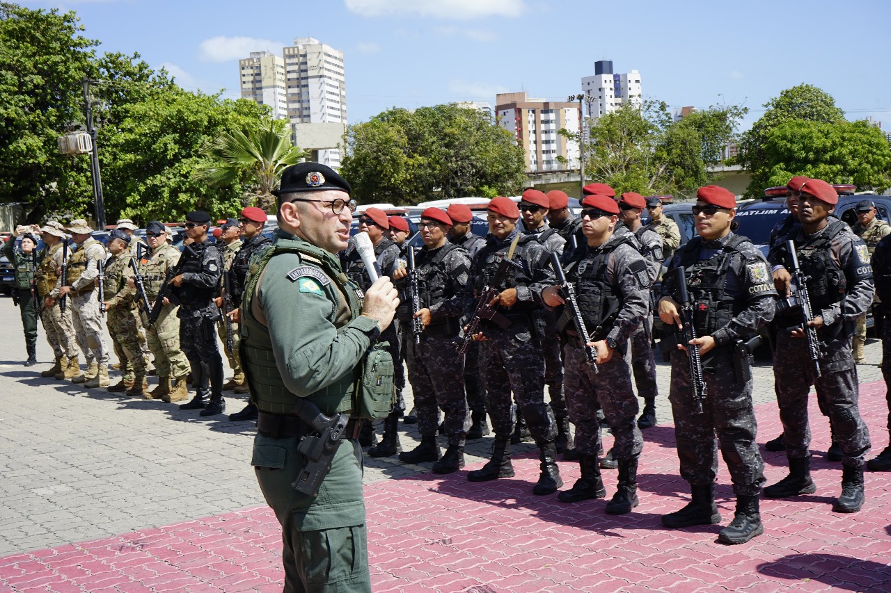 PMCE realiza 236 conduções e apreende 48 armas durante o fim de semana no Ceará