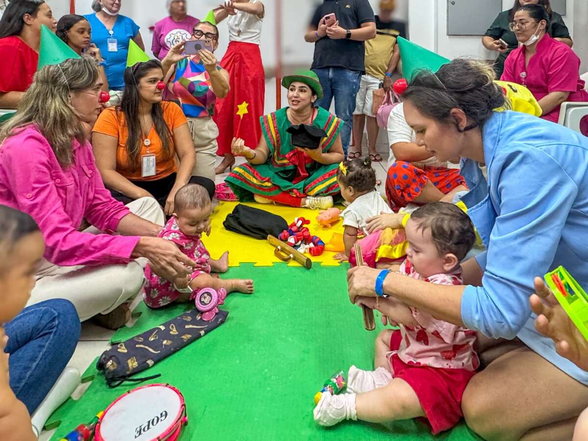 Banco de Leite Humano do HGF recebe atividade de musicalização para crianças