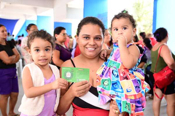 Governo do Estado inicia entrega de mais de 14 mil tíquetes do Vale Gás Social no Cariri