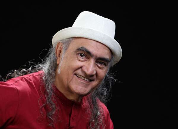 Bece celebra o Dia Nacional da Poesia com sarau de Calé Alencar e lançamento de livro