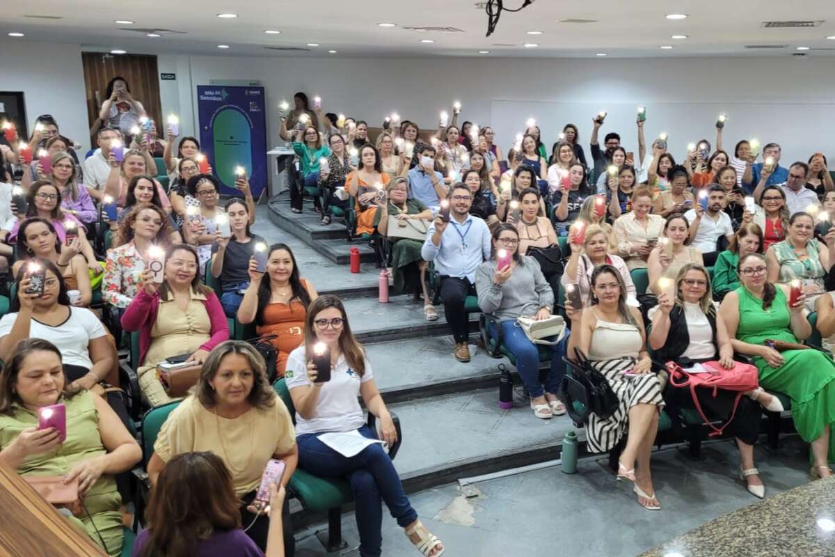 Saúde do Ceará discute conscientização pela perda perinatal durante simpósio