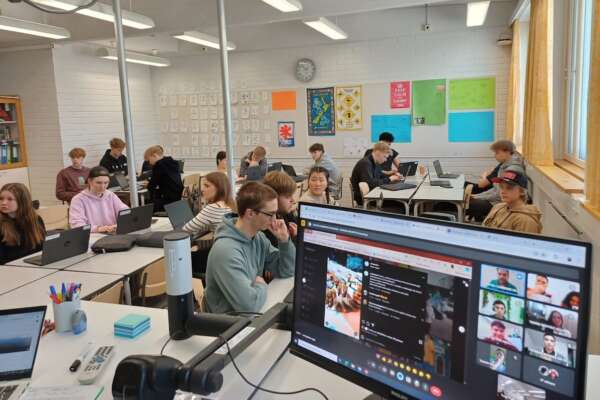 CCI de Baturité possibilita intercâmbio virtual entre estudantes brasileiros e finlandeses