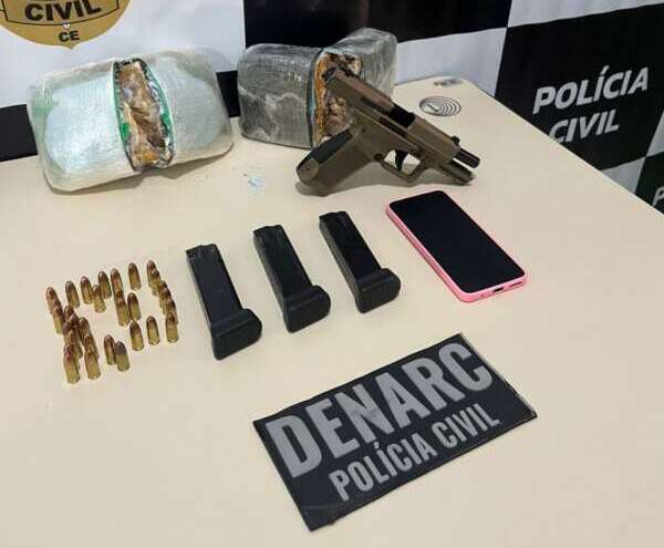 Mulher em posse de drogas, pistola e artefatos explosivos é presa em flagrante pela PCCE em Jati