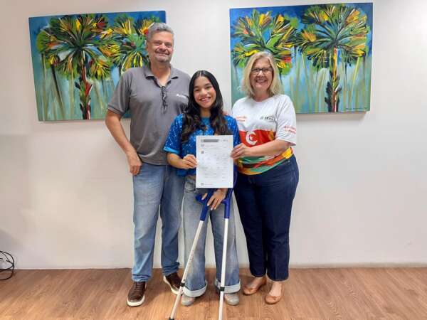 Sesporte concede passagens aéreas para atleta de paranatação