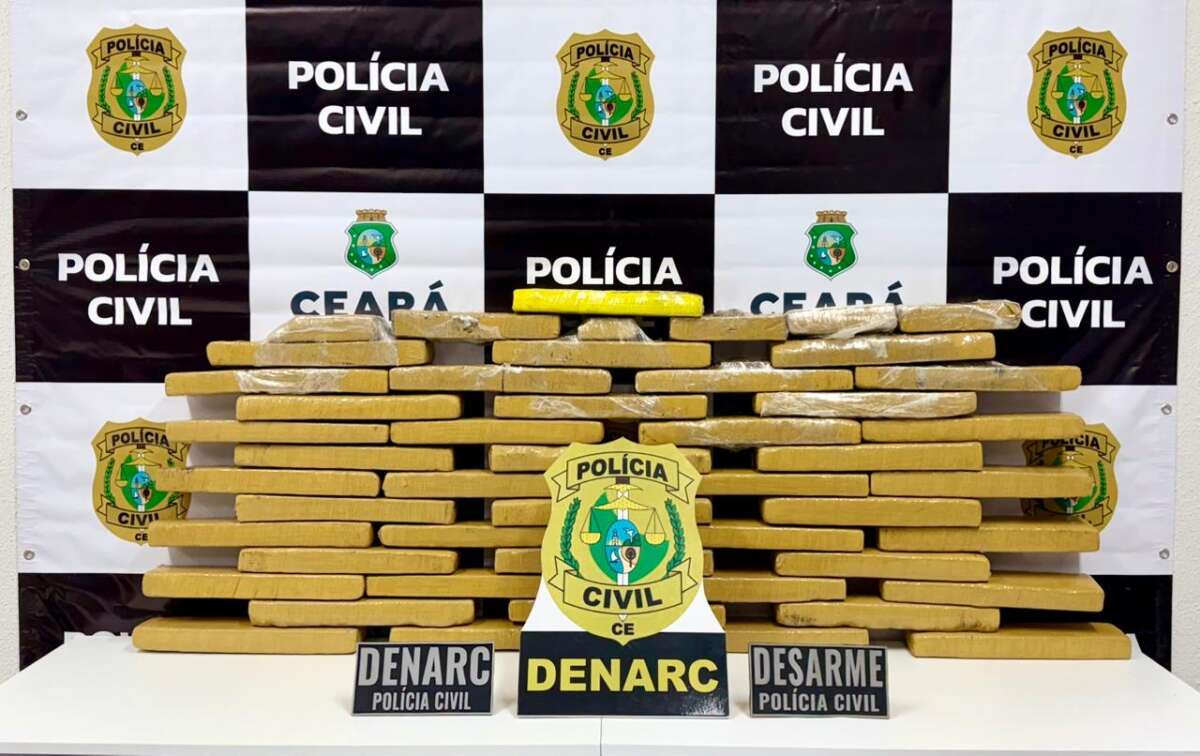Polícia Civil prende dupla e apreende 47 kg de maconha em Fortaleza