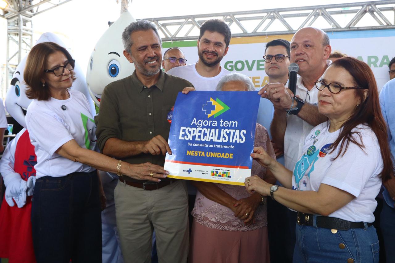 Em Brejo Santo, Estado e União anunciam investimentos para saúde do município e realizam Dia D de Vacinação