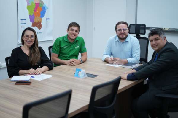 Centec e Zona Viva Cidade Jardim IV discutem oferta de cursos para a comunidade