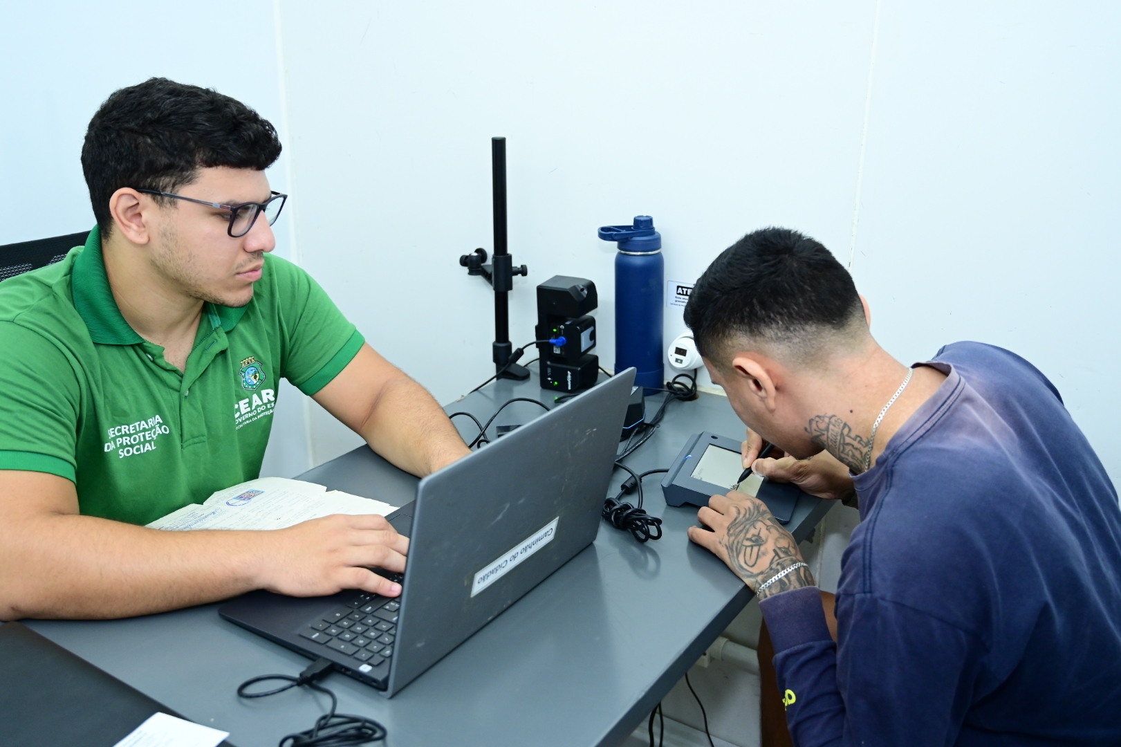 Serviços do Caminhão do Cidadão chegam a novos bairros e municípios do Ceará