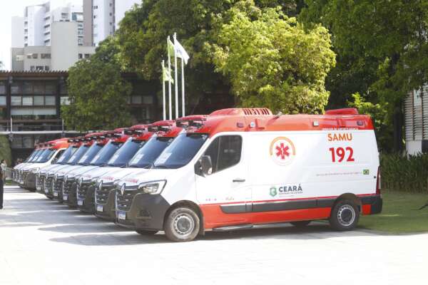 Novas ambulâncias reforçam atendimento do Samu 192 Ceará em 10 municípios