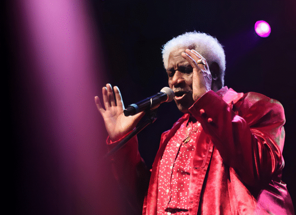 Programação da semana do Cineteatro São Luiz celebra a diversidade das artes cênicas e musicais