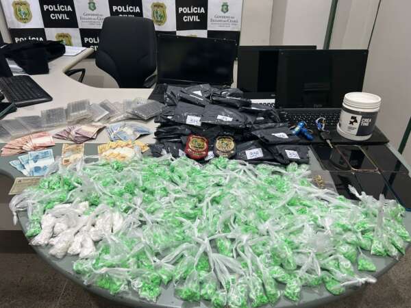 Sete pessoas são presas pela PCCE suspeitas de integrar grupo criminoso em Fortaleza