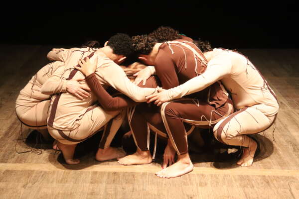 Curso Princípios Básicos de Teatro (CPBT) estreia seus espetáculos de conclusão de 2025 no Theatro José de Alencar