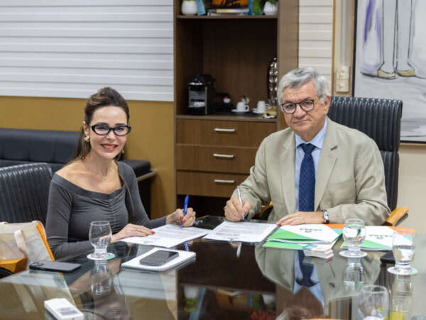 Seplag e Sepog firmam acordo de cooperação para modernizar gestão pública