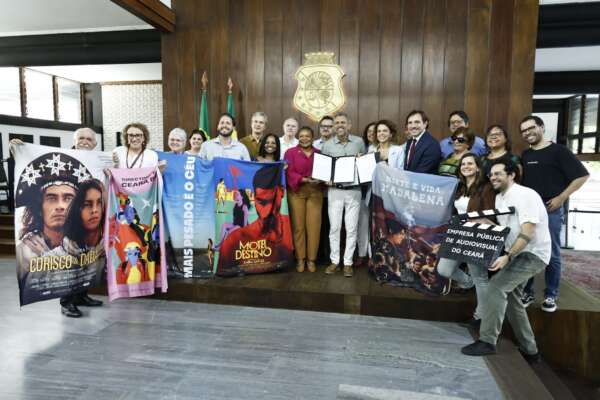 Governador Elmano de Freitas propõe Plano de Cargos e Carreiras para a Secult e criação da Empresa Cearense de Audiovisual