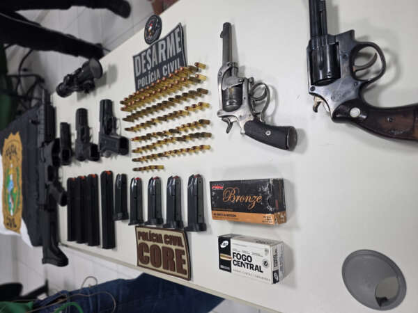 Polícia Civil cumpre seis mandados de prisão durante operação em Fortaleza e RMF