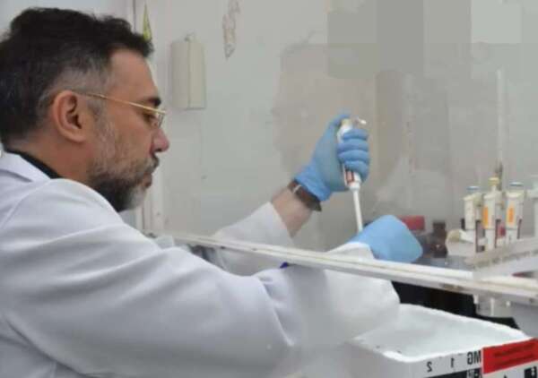 Professor da Uece é selecionado para curso da USP sobre técnica CRISPR, vencedora do Nobel