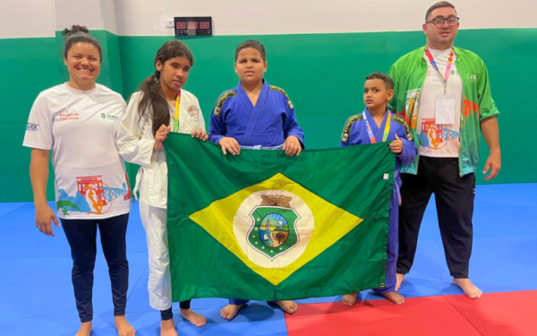 Paciente do Hospital Infantil Albert Sabin vence o câncer e conquista ouro no judô