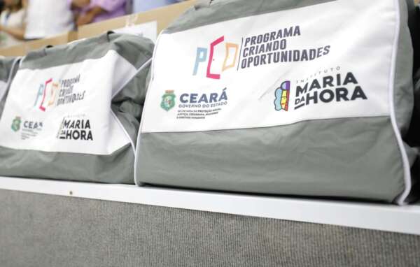 Mais de 80 alunos concluem qualificação profissional e recebem certificação em Icapuí