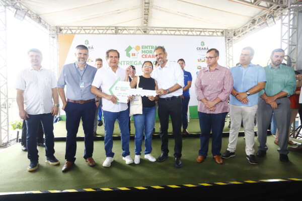 Com o Entrada Moradia Ceará, 330 famílias conquistam a casa própria em Itaitinga