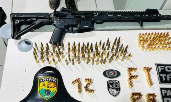 PMCE prende dois homens em posse de fuzil em Caucaia