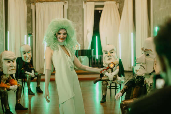 12ª Mostra RetroExpectativa amplia a experiência cinematográfica com roda de conversa, apresentações musicais e sessões especiais no Cinema do Dragão