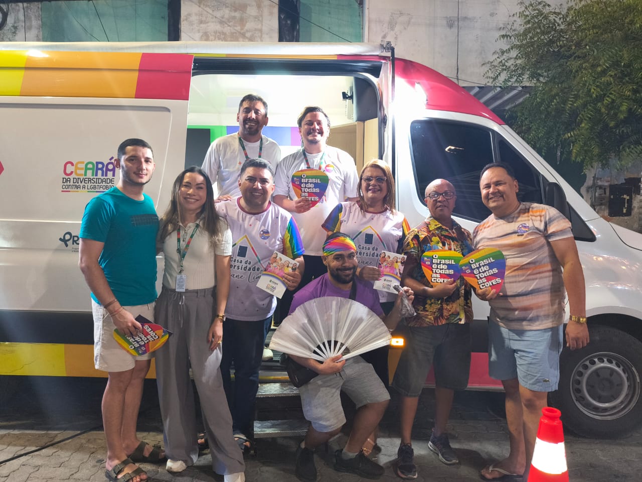 Unidade Móvel Dandara Ketlely leva acolhimento e serviços à população LGBTI+ em Apuiarés