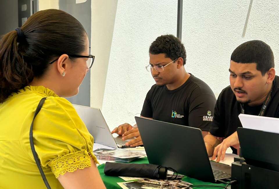 Meruoca promove mutirão de oportunidades em parceria com o Governo do Ceará