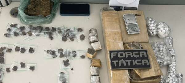 PMs prendem suspeito de tráfico de drogas e apreendem mais de seis kg de maconha no Vicente Pinzón