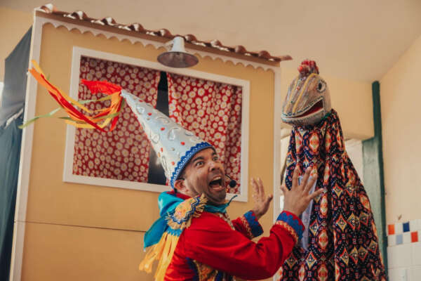 Curta São Luiz leva cultura popular e palhaçaria ao centro da cidade