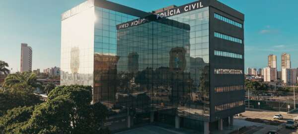 PCCE cumpre 12 mandados de prisão preventiva e 21 mandados de busca e apreensão em ofensiva contra grupos criminosos em Fortaleza