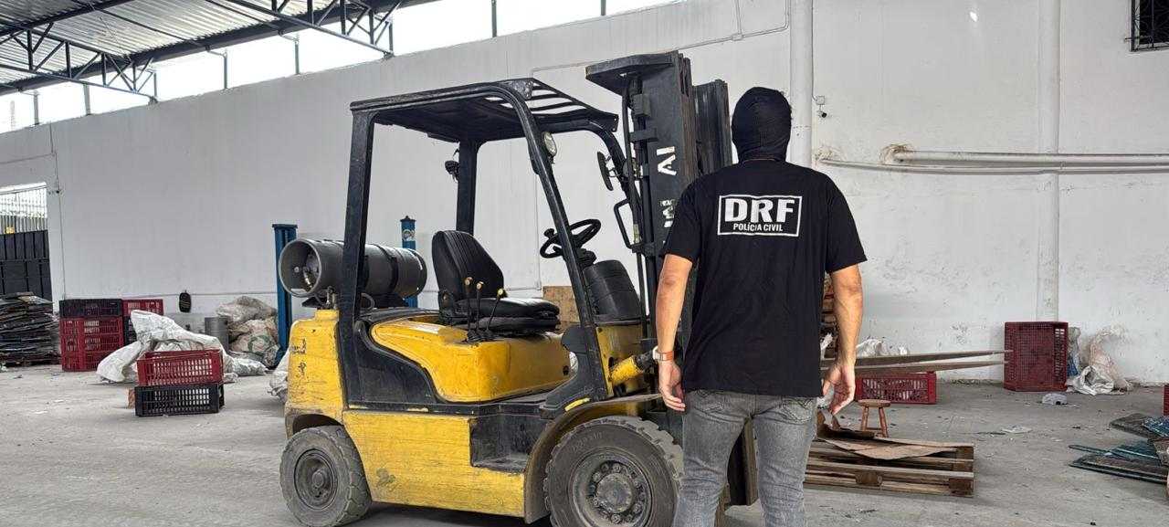 Mais de 11 toneladas de fios de cobre são apreendidos e cinco pessoas são presas