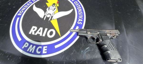 Suspeito com antecedentes criminais é preso pela PMCE com arma de fogo em Sobral