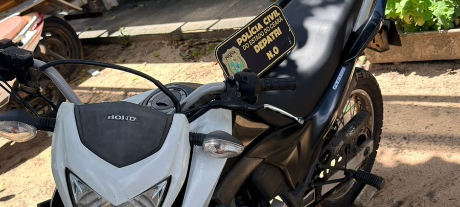 Polícia Civil prende em flagrante suspeito de roubo de veículo em Fortaleza